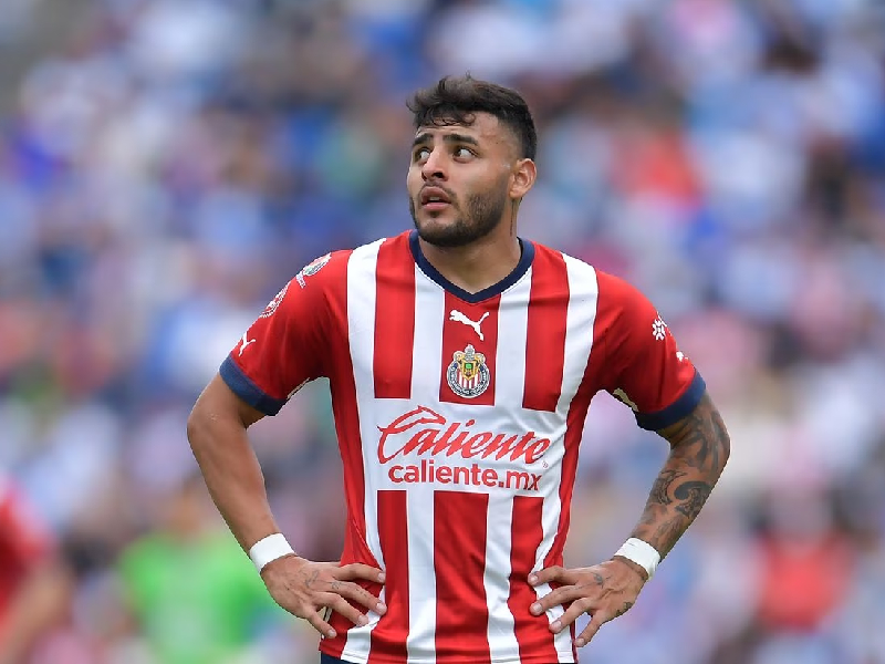 “Pecho frío” Hinchas critican a Alexis Vega por su partido contra el América