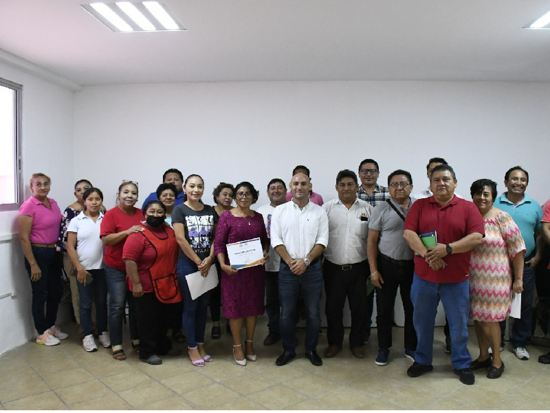 Imparten curso "Violencia contra las mujeres" apersonal del ayuntamiento de OPB