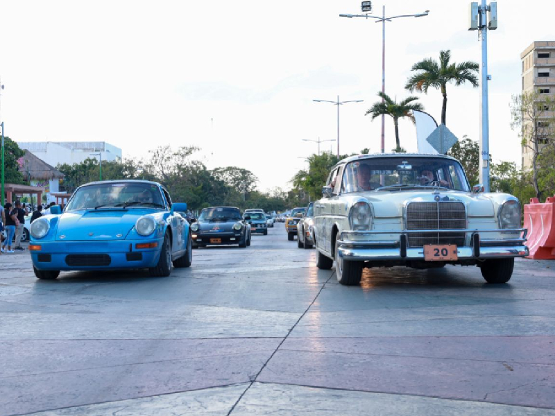 Rally Maya México llega a Cancún, lo recibe una fuerte lluvia