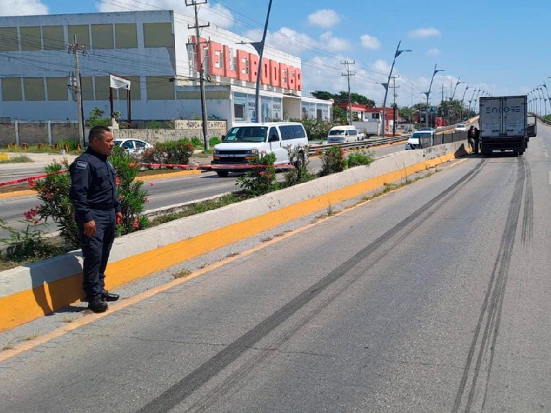 Grave accidente en el boulevard Playa del Carmen