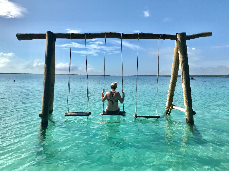 Turisteros promueven a Bacalar en ciudades del sureste