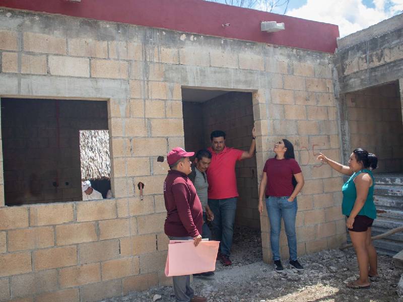 Mary Hernández proyecta obras sociales en Felipe Carrillo Puerto