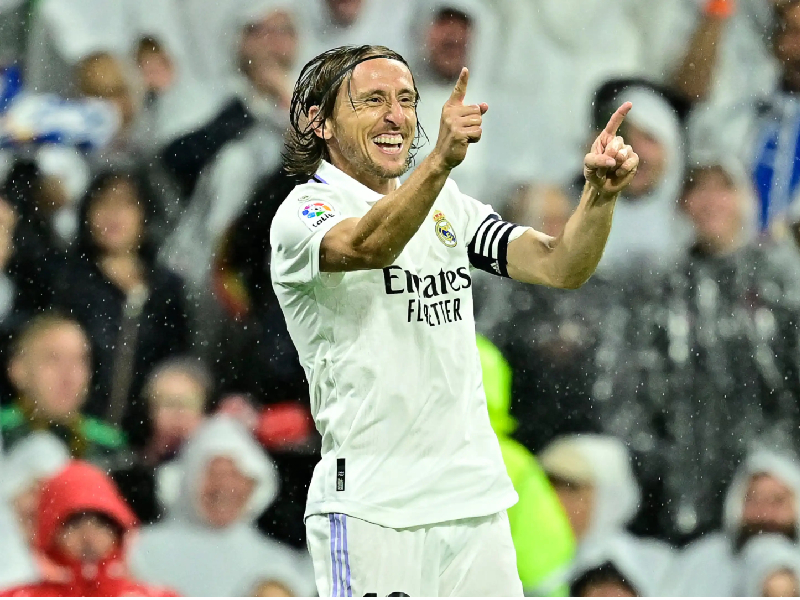 Luka Modrić permanecerá un año más con Real Madrid