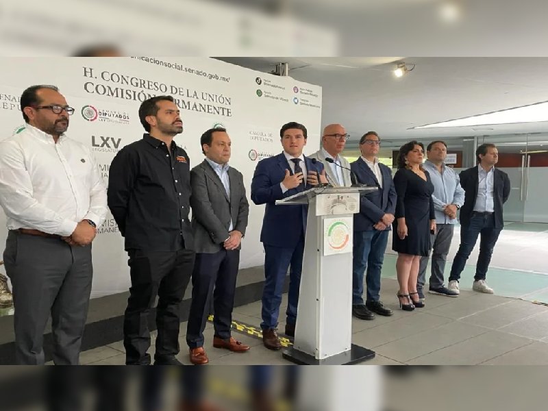 Buscan Samuel y MC destituir al encargado de la Fiscalía de NL