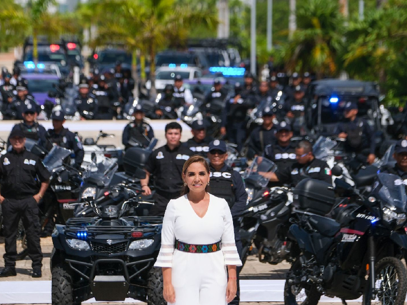 Con inversión histórica de más de 2 mil mdp entrega Mara Lezama patrullas y equipo a la SSC