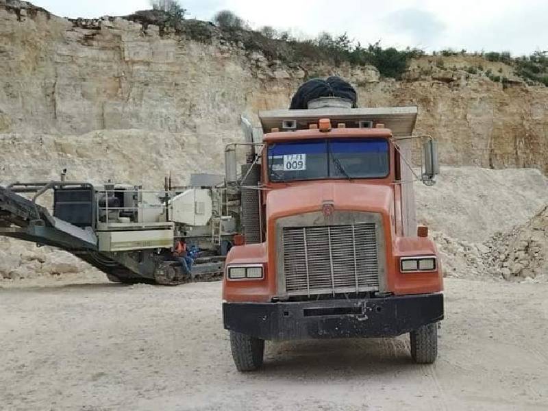 Proponen proyecto de cementera internacional en Calderitas