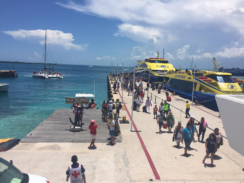 Empiezan a subir demanda de ruta Puerto Juárez-Isla Mujeres por temporada alta