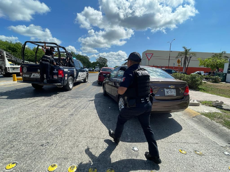 Operativo en el fraccionamiento Mundo Hábit por disparos