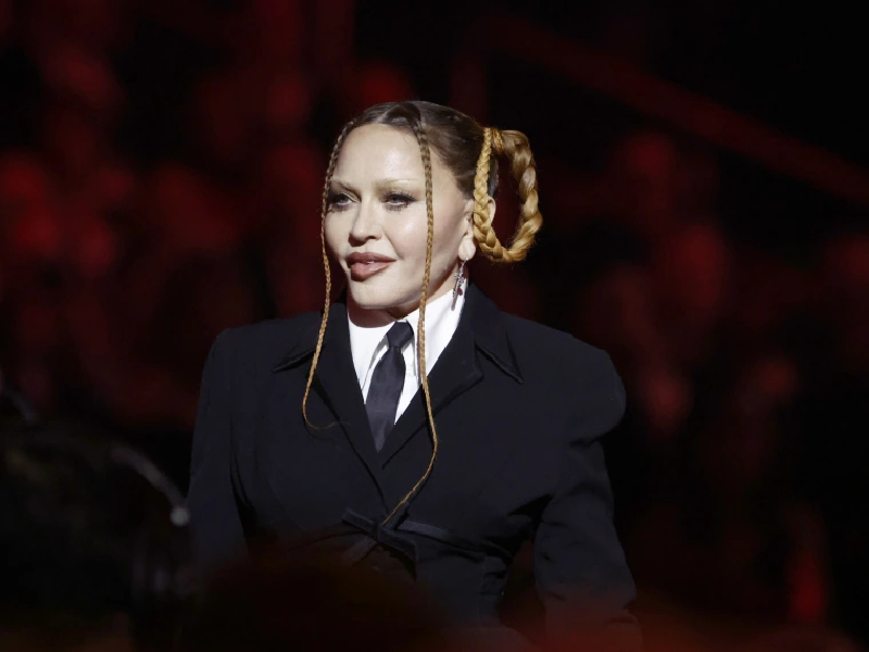 Madonna manda mensaje a un mes de haber sido hospitalizada