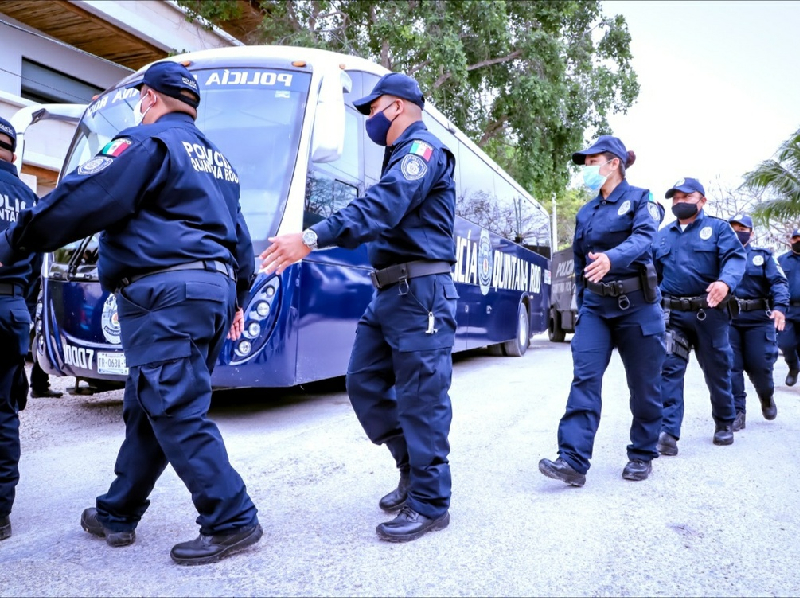 Otorgarán 100 becas a policías para mejorar nivel académico