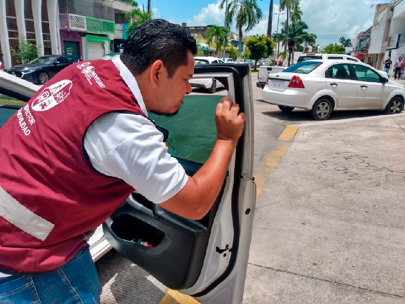 Mantiene IMOVEQROO operativo para retiro de polarizados en el transporte público