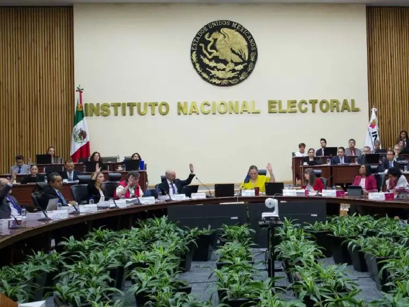Aprueba INE fiscalizar elección del Frente y de corcholatas