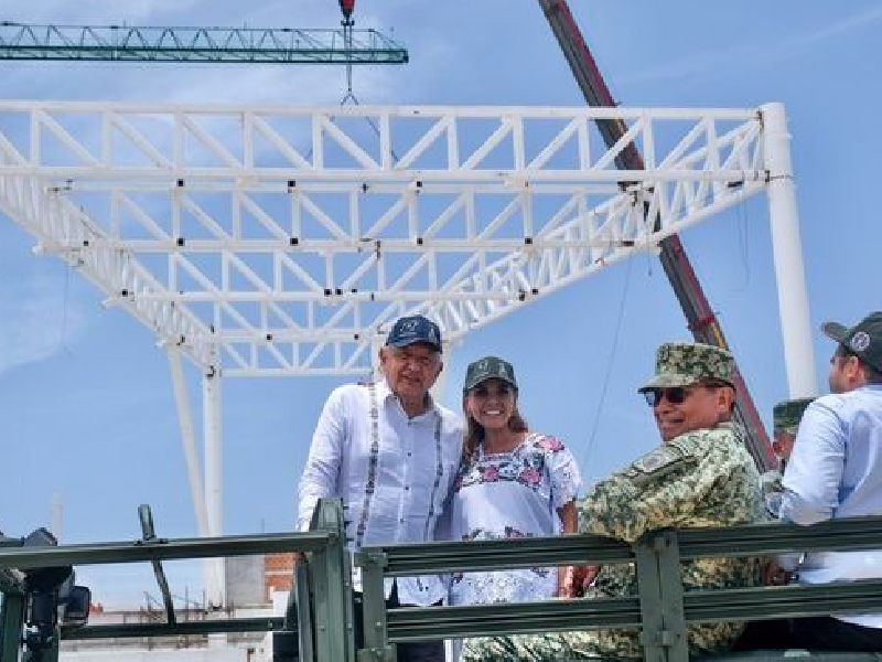 Supervisa AMLO obras del aeropuerto de Tulum que registra 55% de avance físico