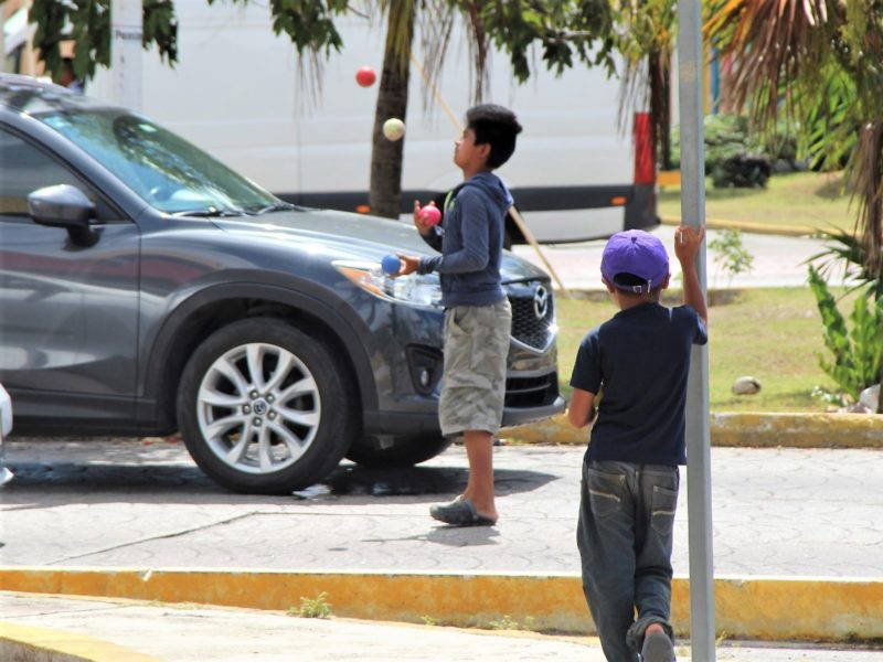 Indagan presunta explotación infantil