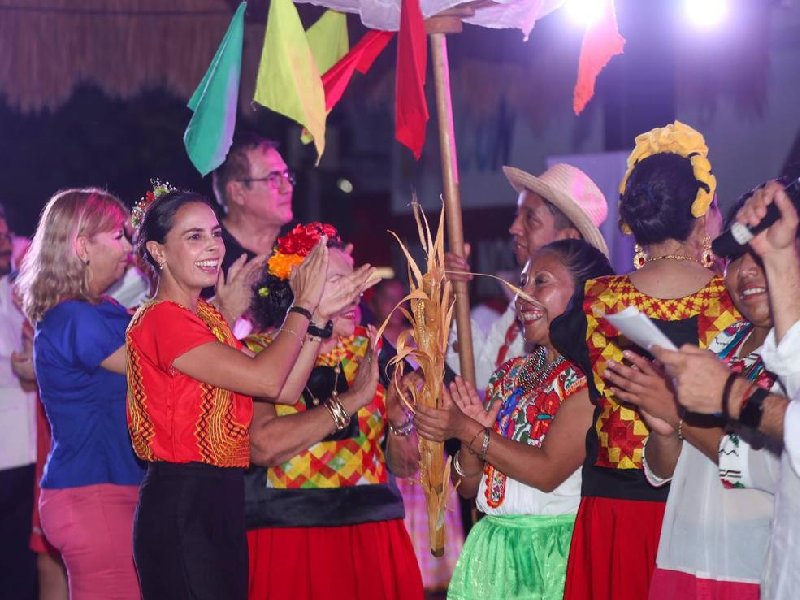 Cancún nos une en la Yaxchilán con La Guelaguetza: Ana Paty Peralta 