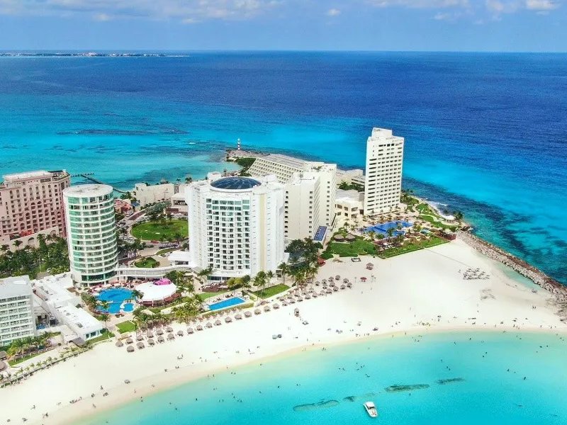 Hoteleros sacrifican tarifas por demanda de rentas vacacionales