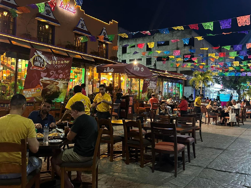 avenida yaxchilan de cancun