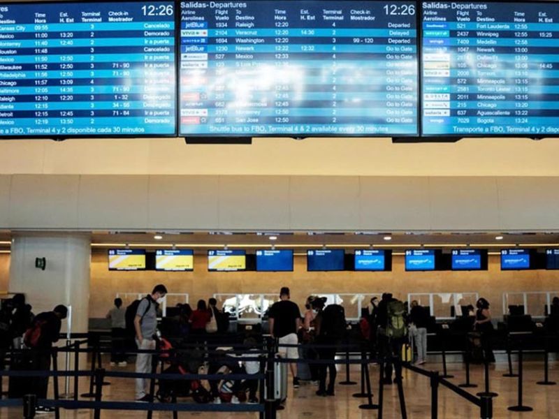 Baja afluencia de vuelos.