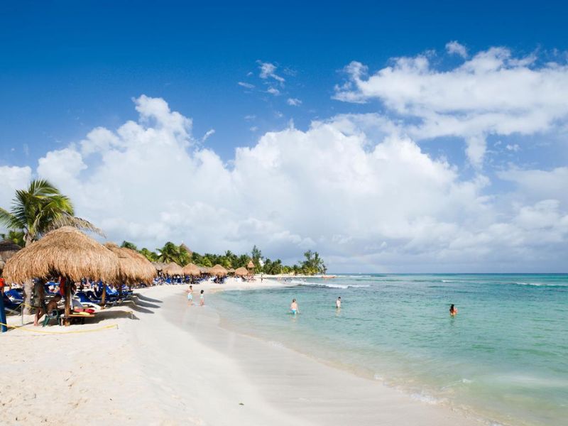 Playa Caracol.