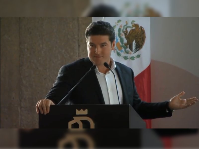 ¡Más destapados! Samuel García propone a su esposa para el Senado