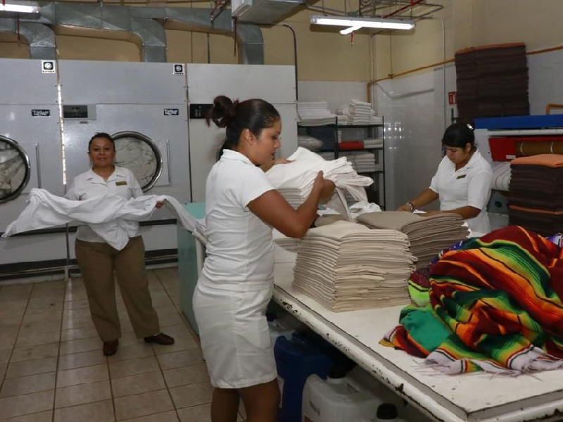 Más de 4.7 personas trabajan en el sector turístico de México
