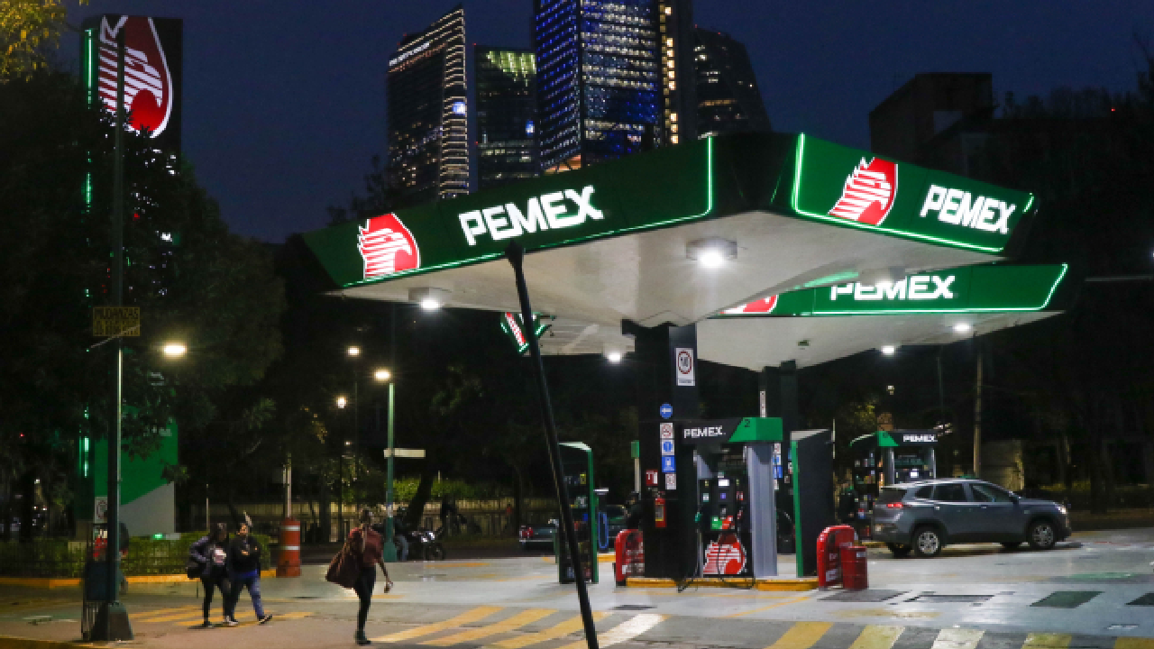 Se observará una ligera disminución en la cuota del Impuesto Especial sobre Producción y Servicios (IEPS) aplicada al litro de gasolina Magna.