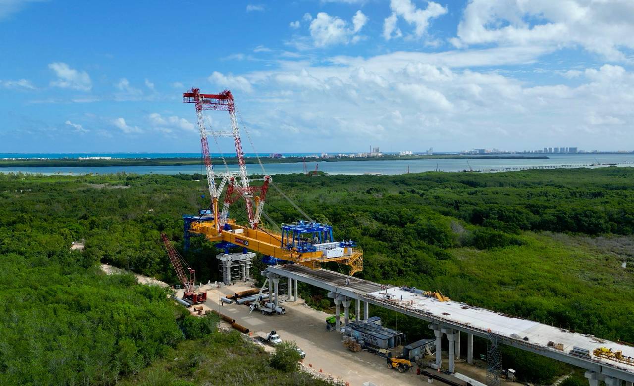 La gobernadora Mara Lezama anunció la próxima inauguración del Puente Nichupté.