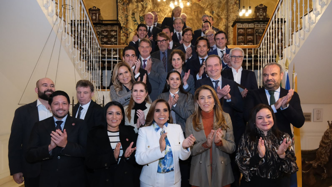 La mandataria aseguró que de manera conjunta se cumplieron los compromisos que se hicieron hace un año en el Nuevo Acuerdo por el Bienestar.