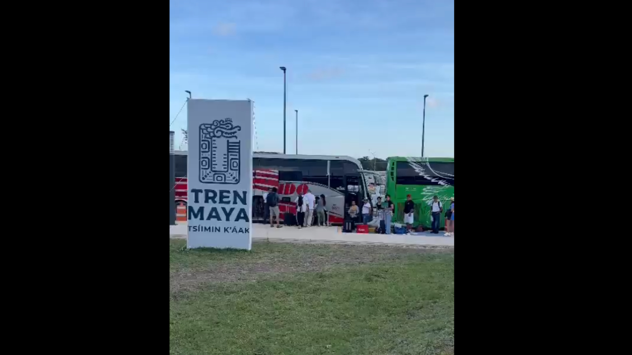Usuarios del Tren Maya aseguraron que no había ningún supervisor durante el viaje.