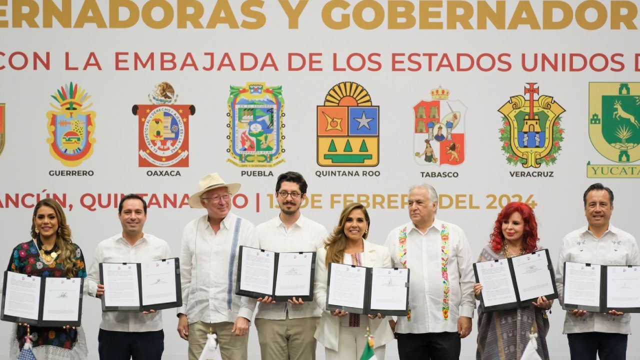 Firma de Memorándum de Entendimiento entre gobernadores del sur-sureste y la embajada de EE. UU.