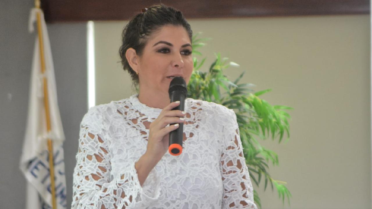 Flor Ruiz Cosío se desempeñaba con secretaria del Trabajo y Previsión Social de Q. Roo.