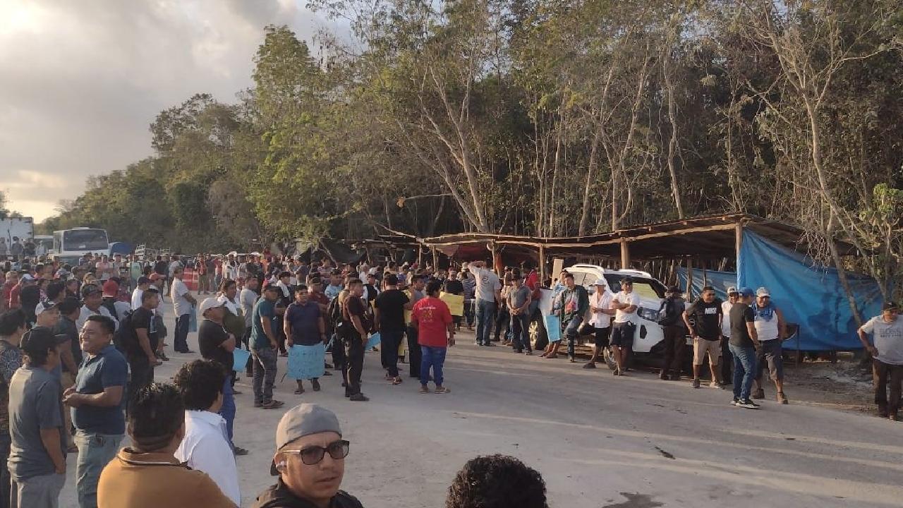 Los ejidatarios piden la regularización de 5,900 hectáreas de tierra.