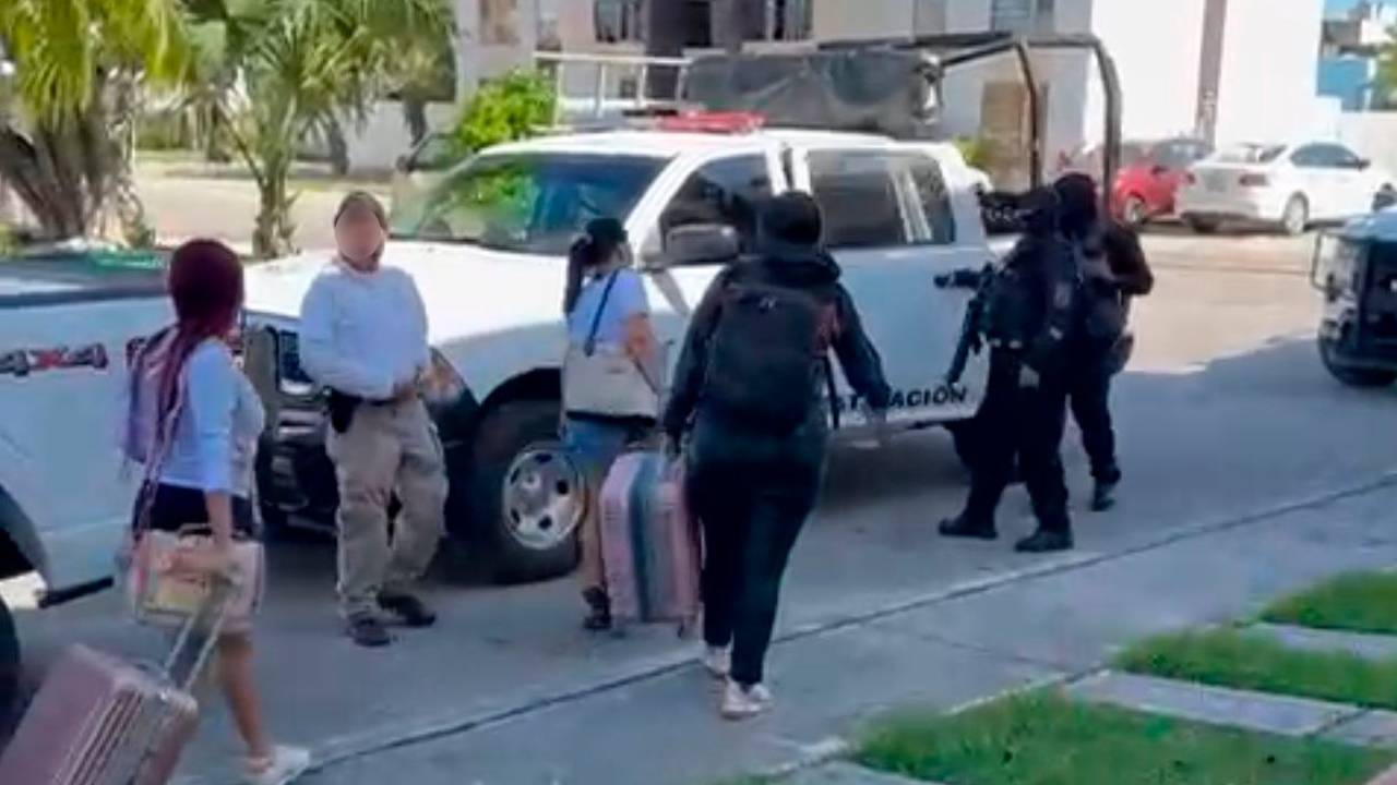 Operativo en el que elementos de la Guardia Nacional y la FGE rescatan a 8 mujeres víctimas de trata en Solidaridad.
