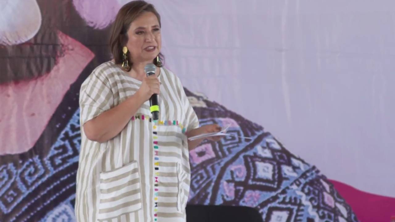 La candidata Xóchitl Gálvez expuso en Cancún la pérdida de 4% del turismo internacional.