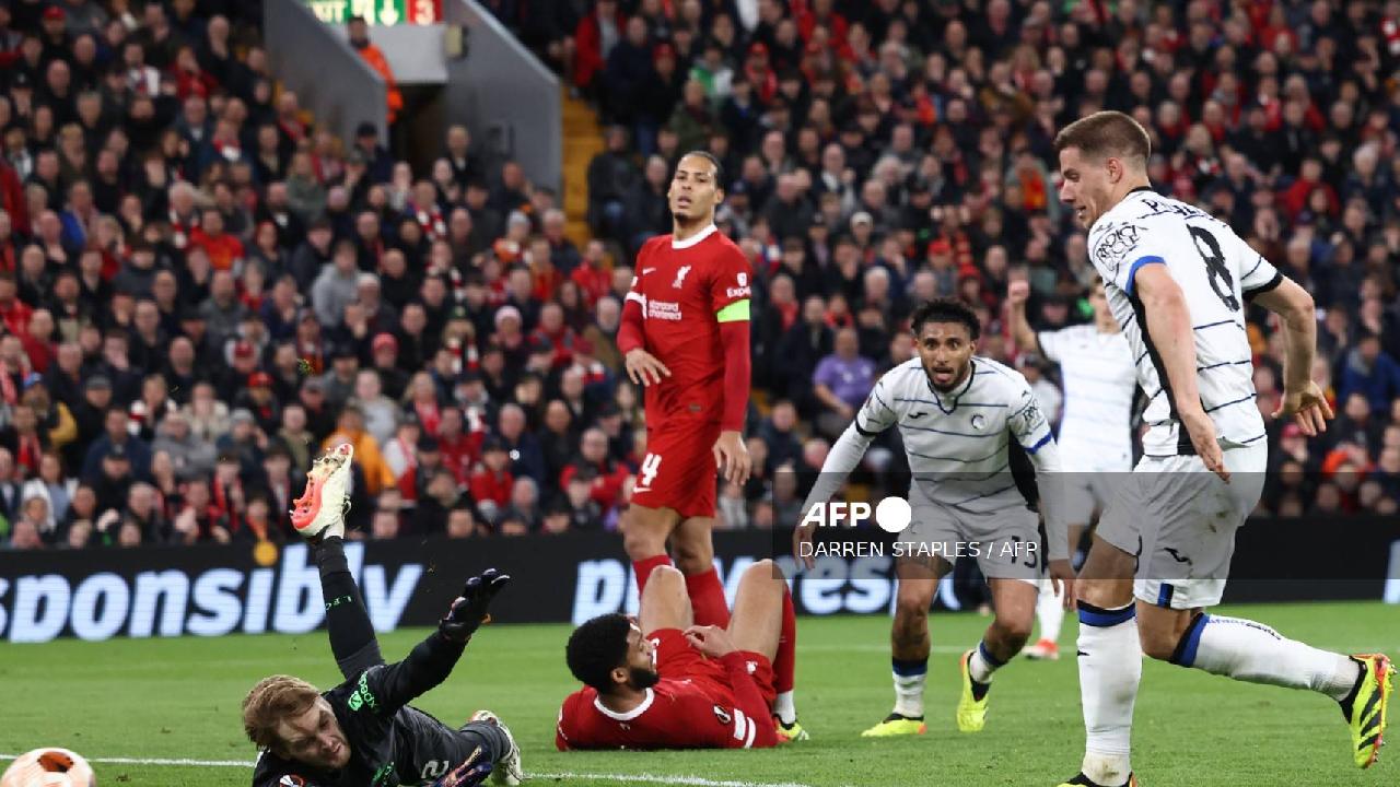 Liverpool cae ante Atalanta, en la ida de los cuartos de final de la Europa League.
