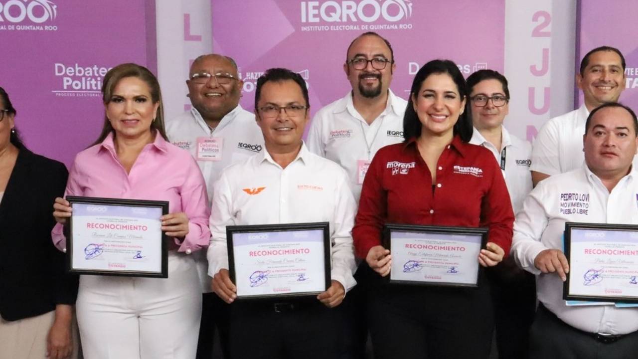 Candidatos a la presidencia municipal de Solidaridad, tras el debate del 23 de mayo.,
