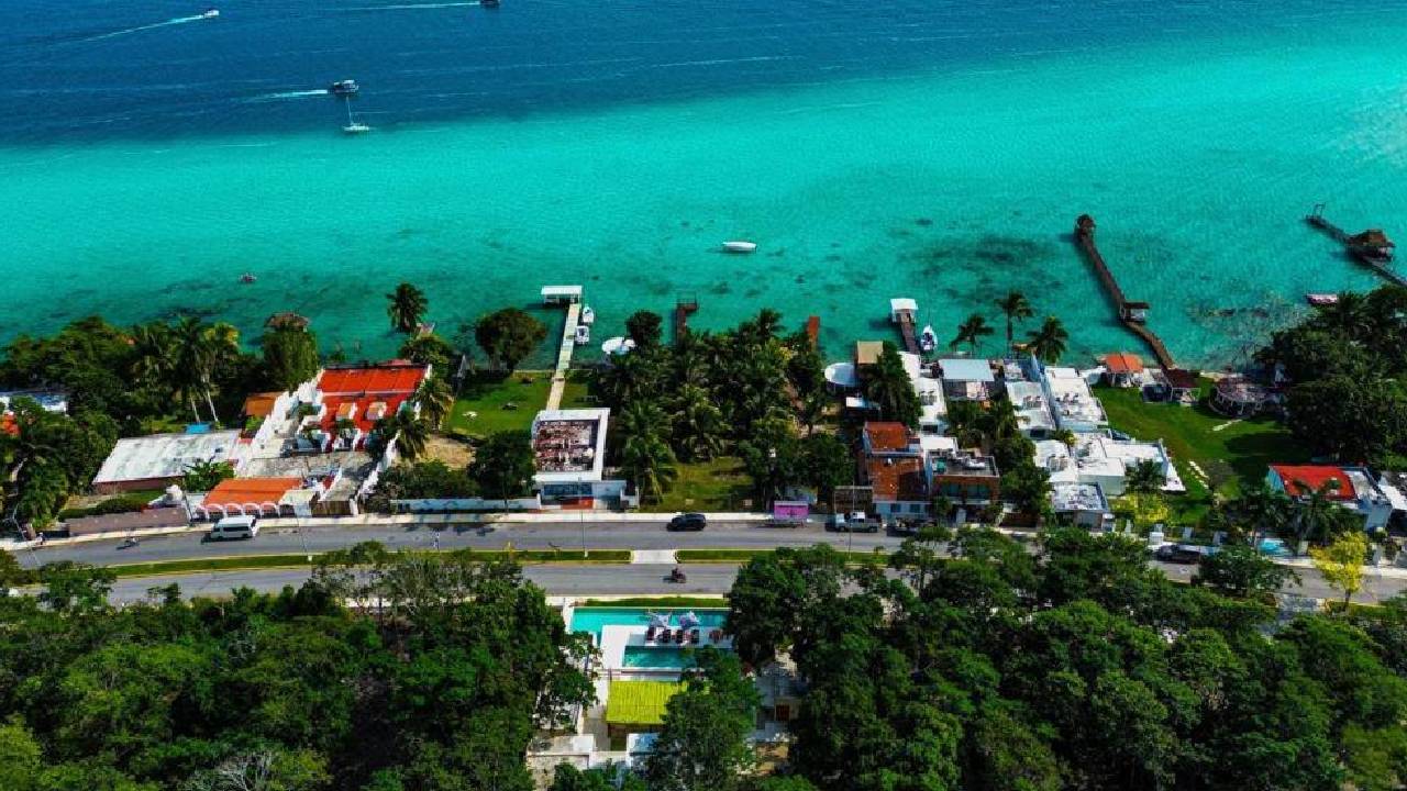 Recuperan terreno de la Normal de Bacalar.