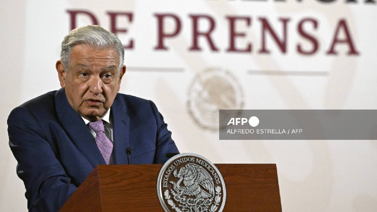 El presidente abordó el tema del huracán Beryl.