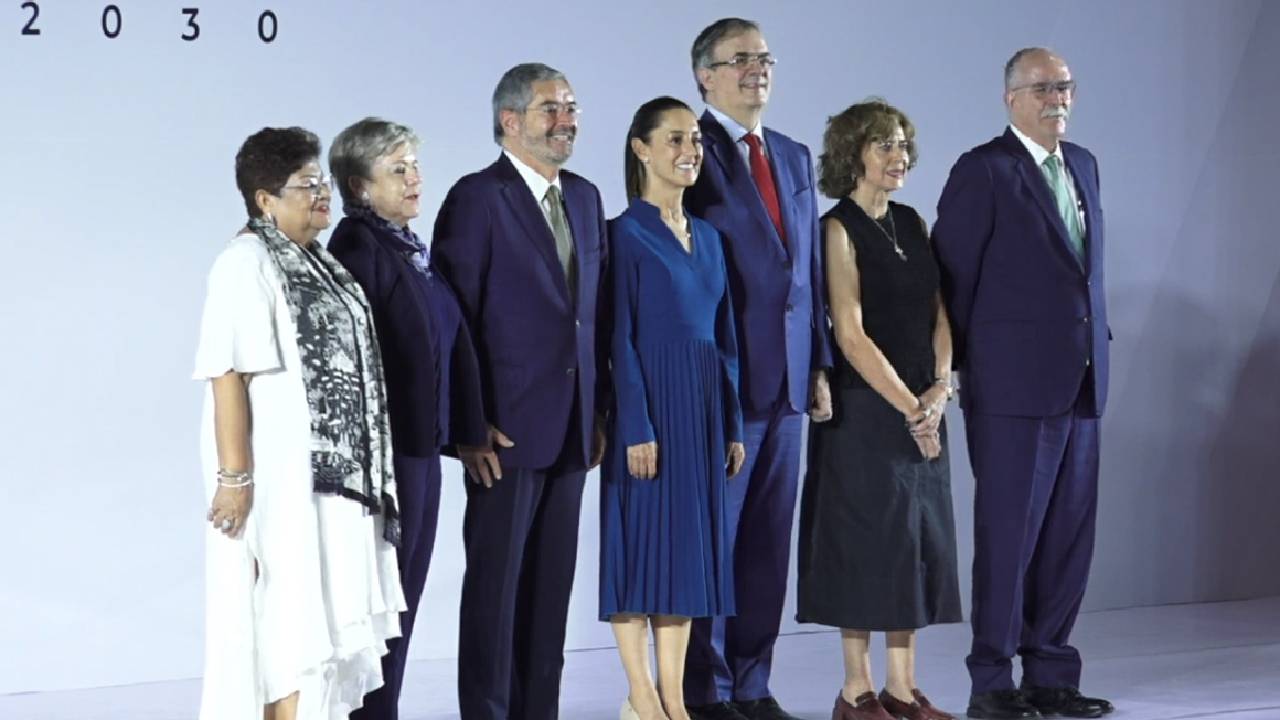 Claudia Sheinbaum presentó a parte de su gabinete.