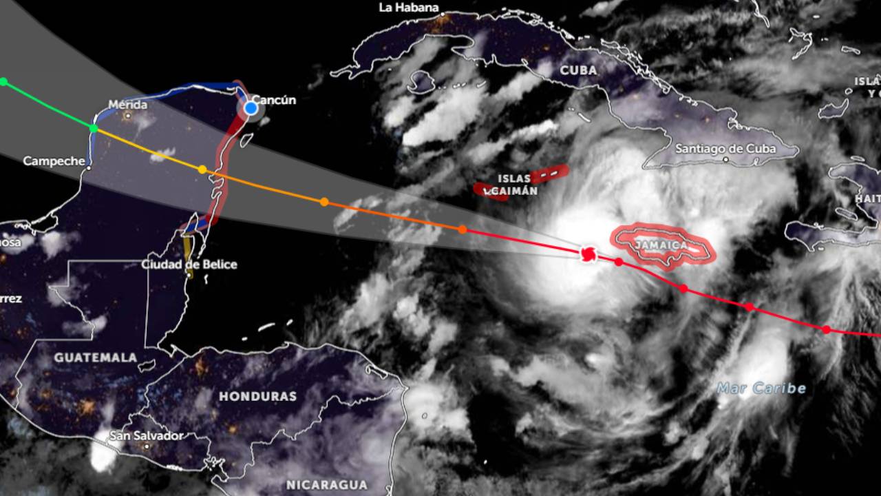 Trayectoria del huracán Beryl.