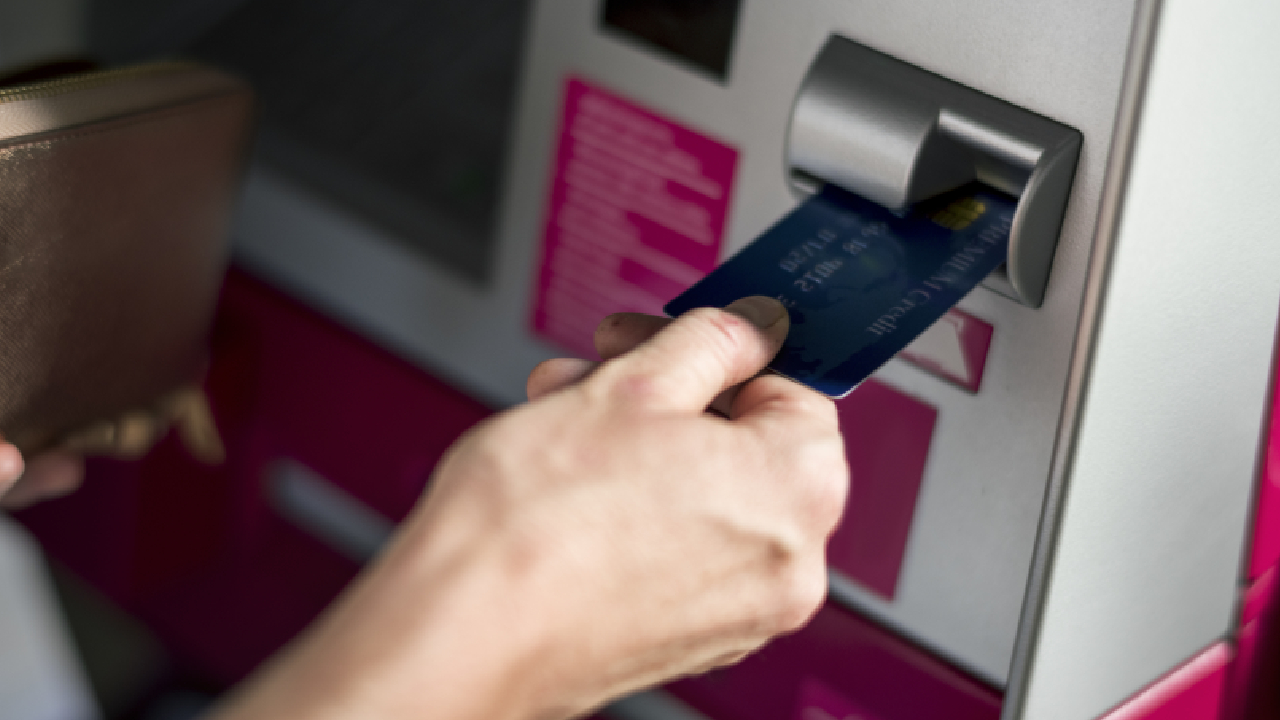 Buscan retirar 3 cajeros automáticos.