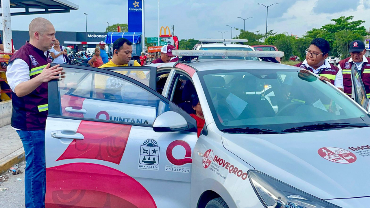 Operativo de supervisión de tarifas en Cancún y Playa del Carmen.