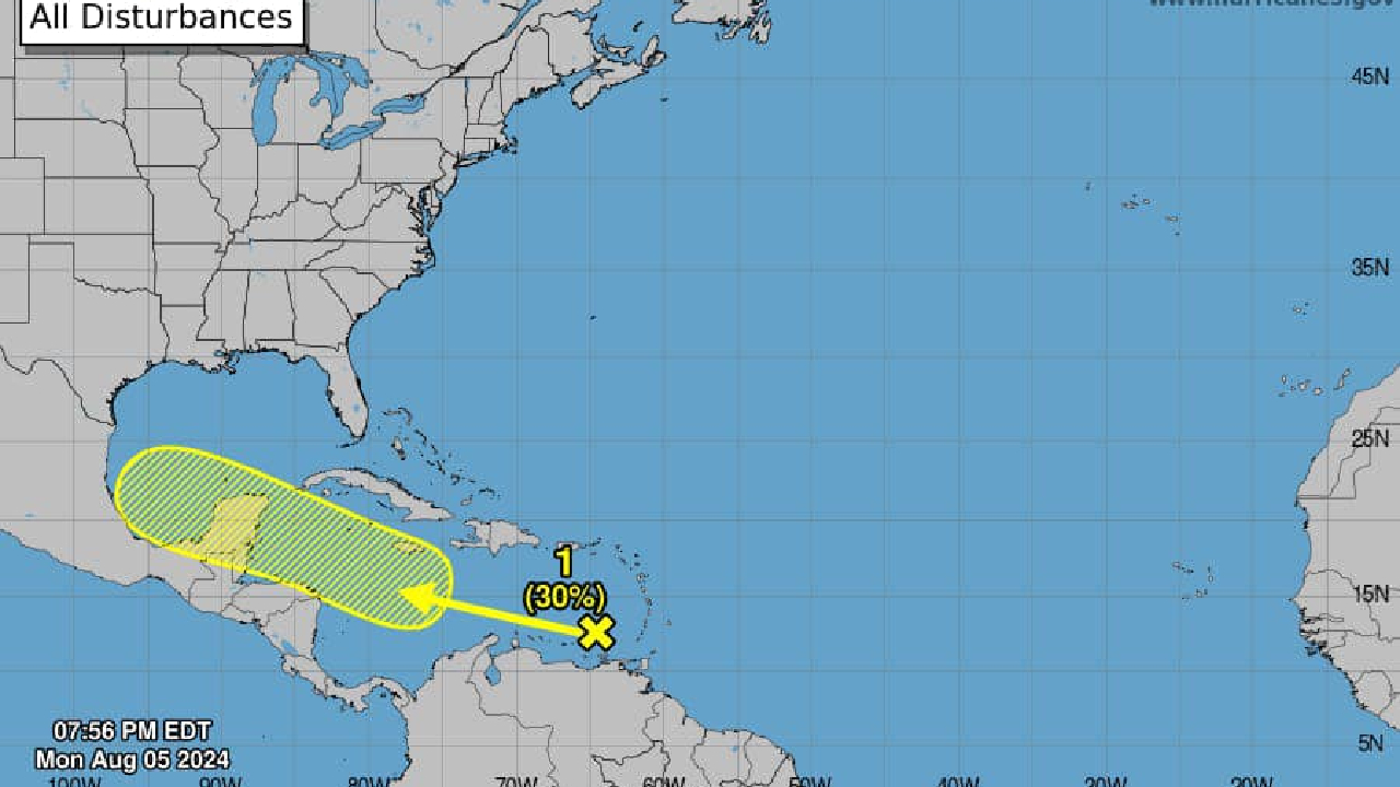 Zona de baja presión en vigilancia.