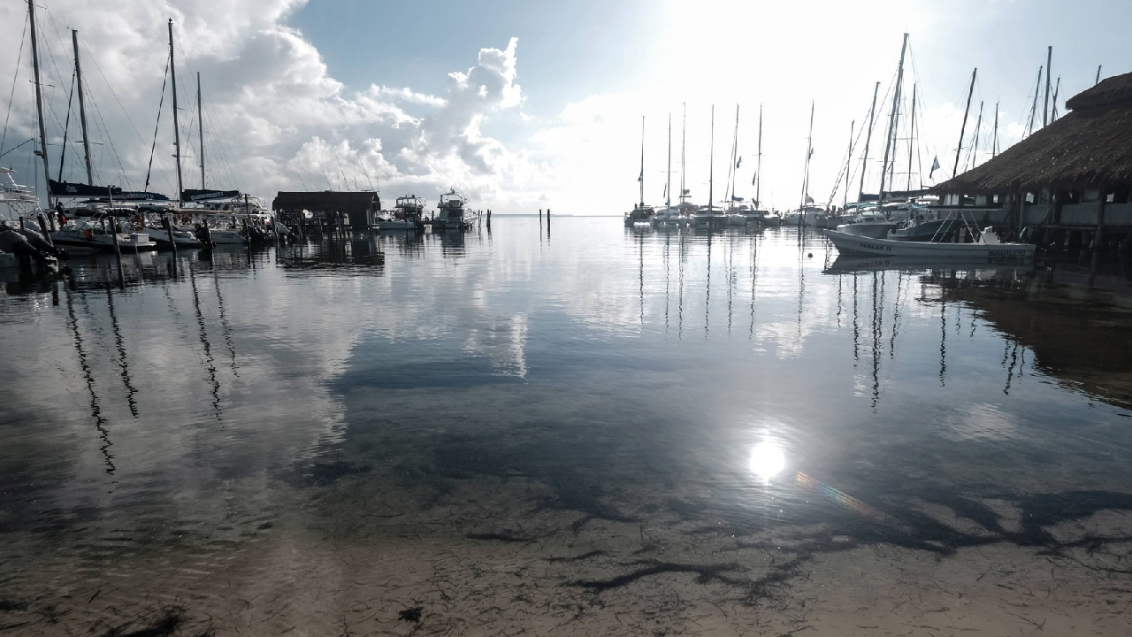 El clima en Q. Roo será caluroso con lluvias.