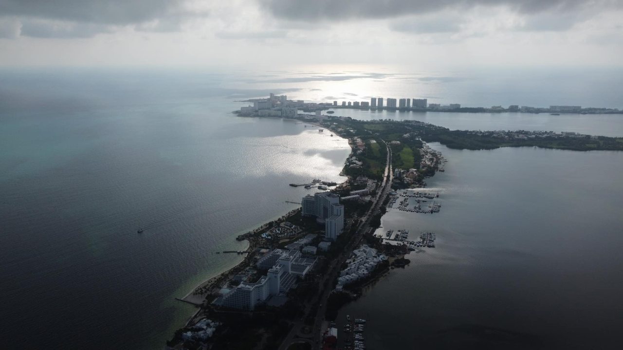 Se vigila una nueva onda tropical.