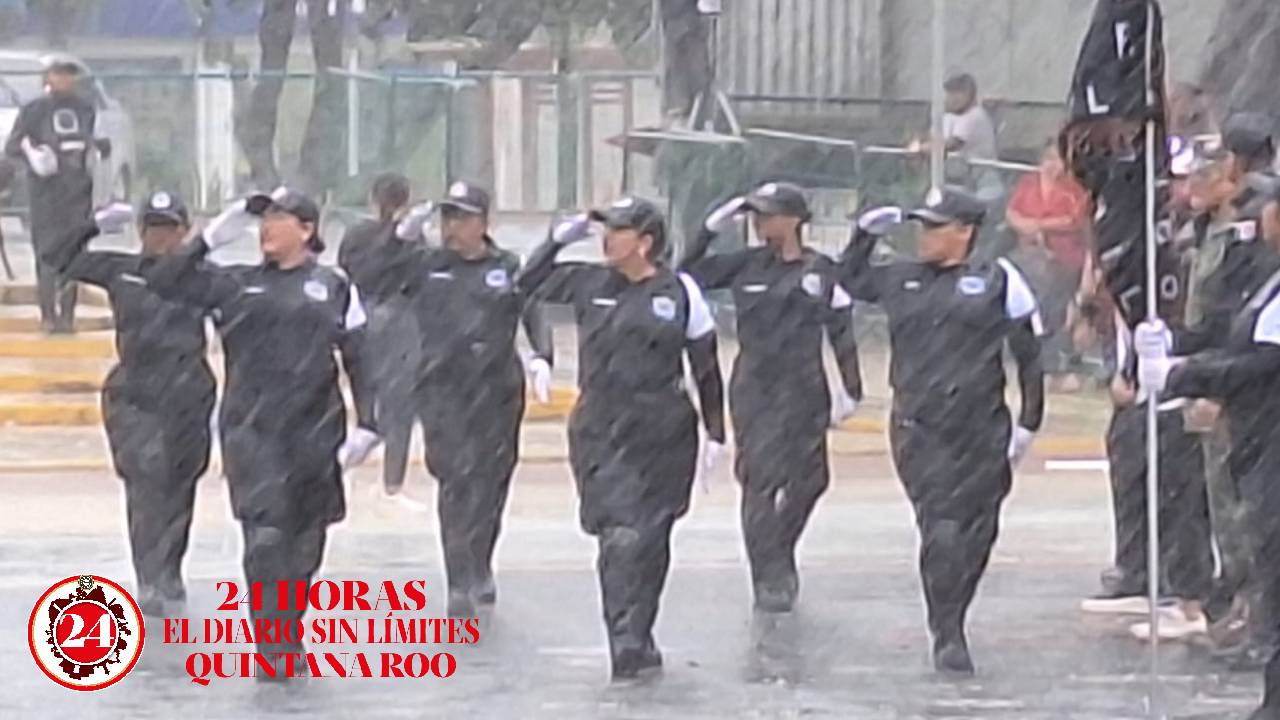 Fuerte lluvia en el desfile.