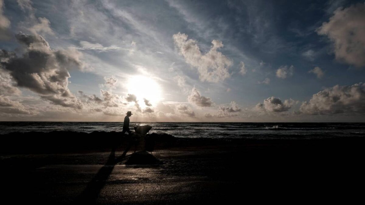 Clima en Cancún marcado por lluvias.