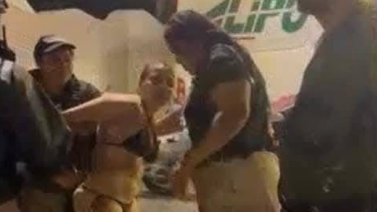 Ana Paty Peralta anuncia separación de policías.