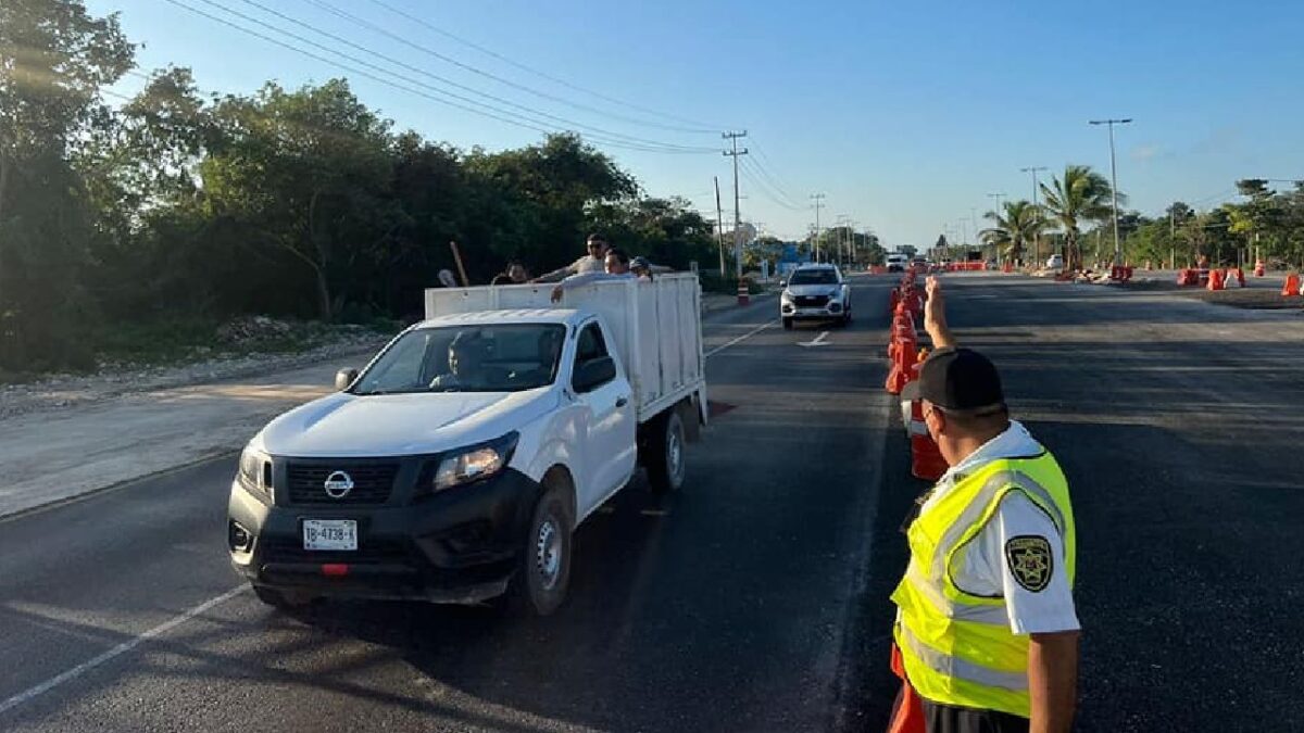 Continúan algunos cierres viales.