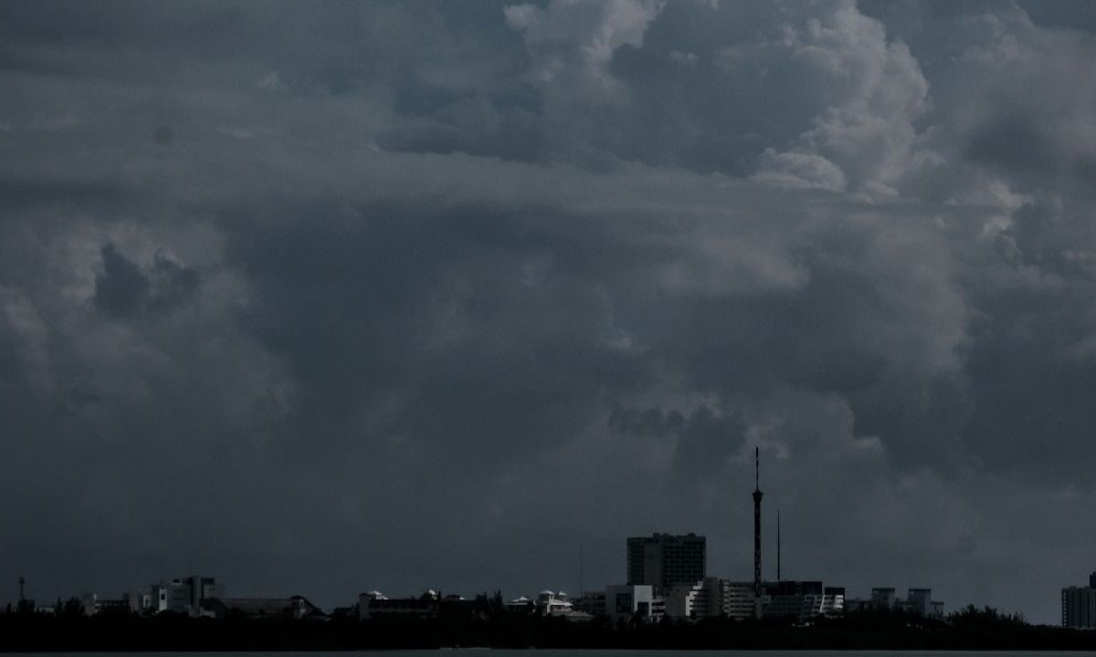 El clima en Quintana Roo será variable, con lluvias.